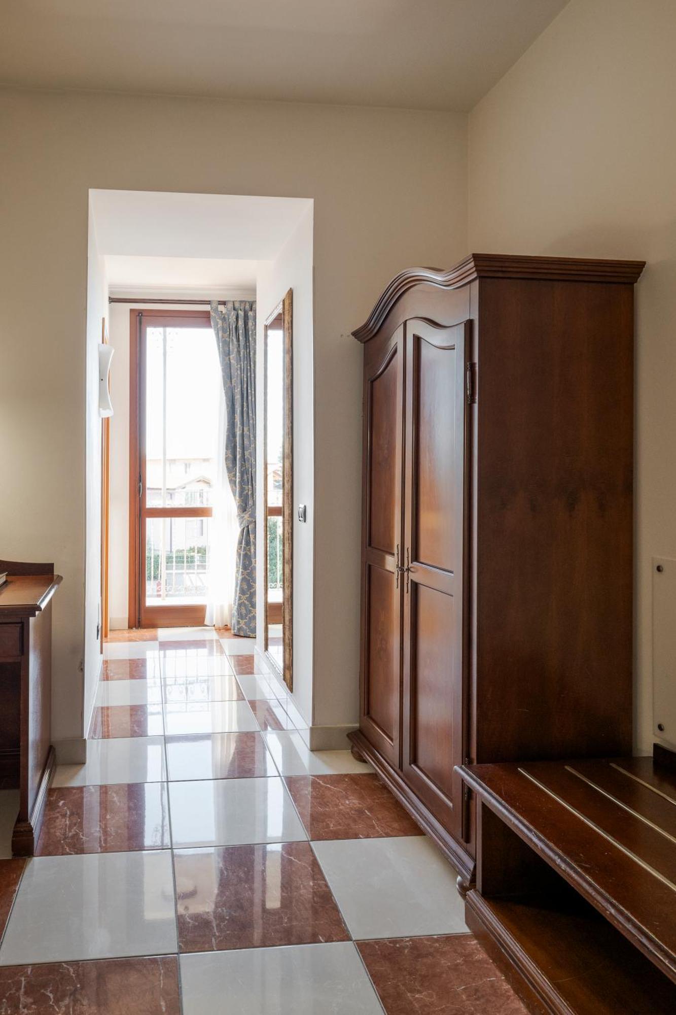 Hotel Ungheria Varese 1946 מראה חיצוני תמונה